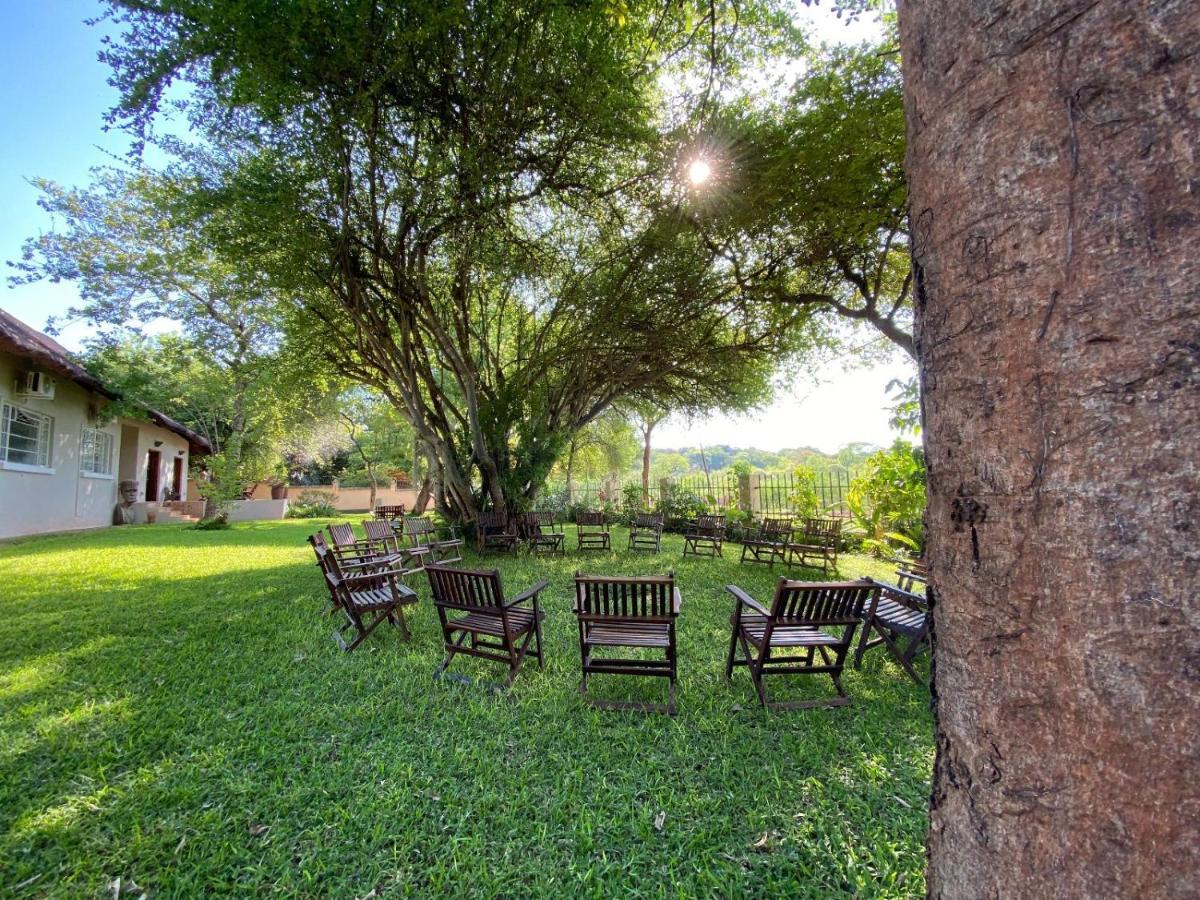 Drift Inn Victoria Falls Kültér fotó