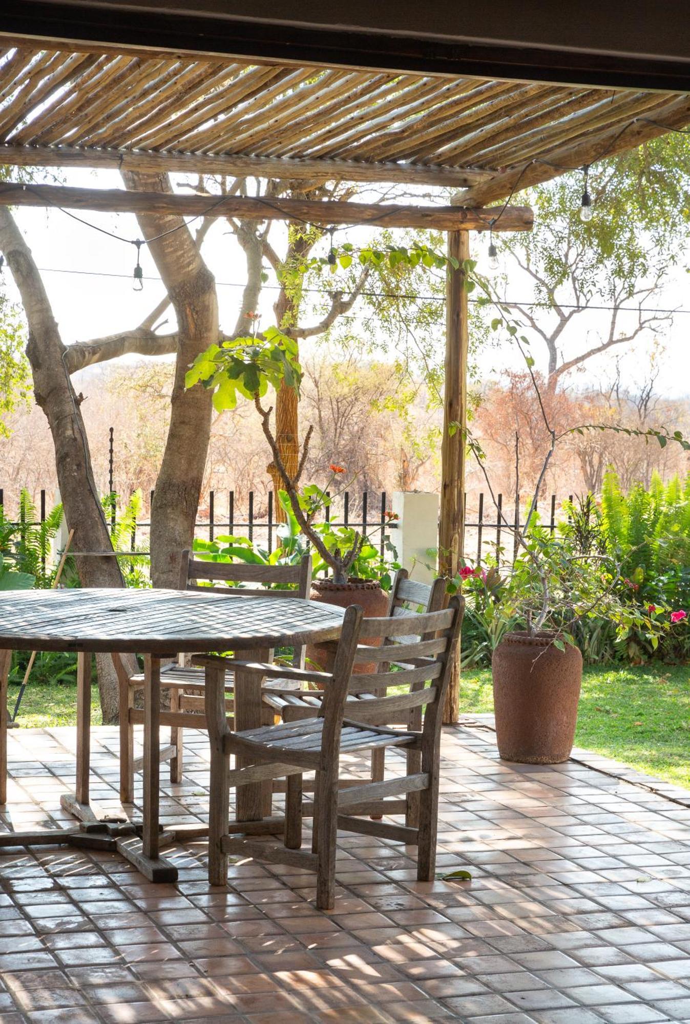 Drift Inn Victoria Falls Kültér fotó
